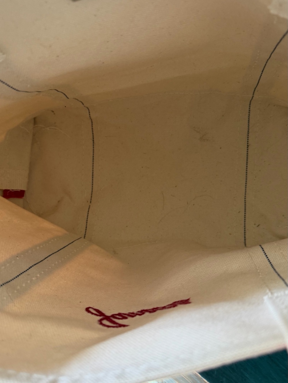 L.L.Bean red and white Boat and Tote. Heavy duty cotton canvas. - Picture 5 of 8